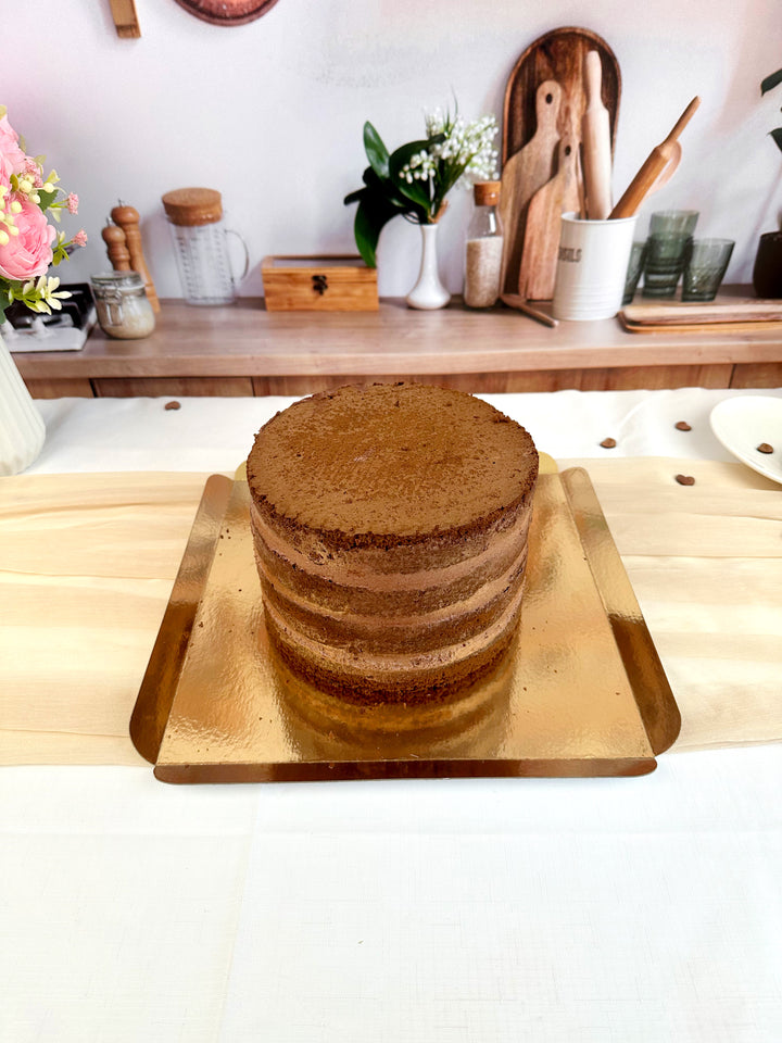 Choklad Naked Cake - olika storlekar