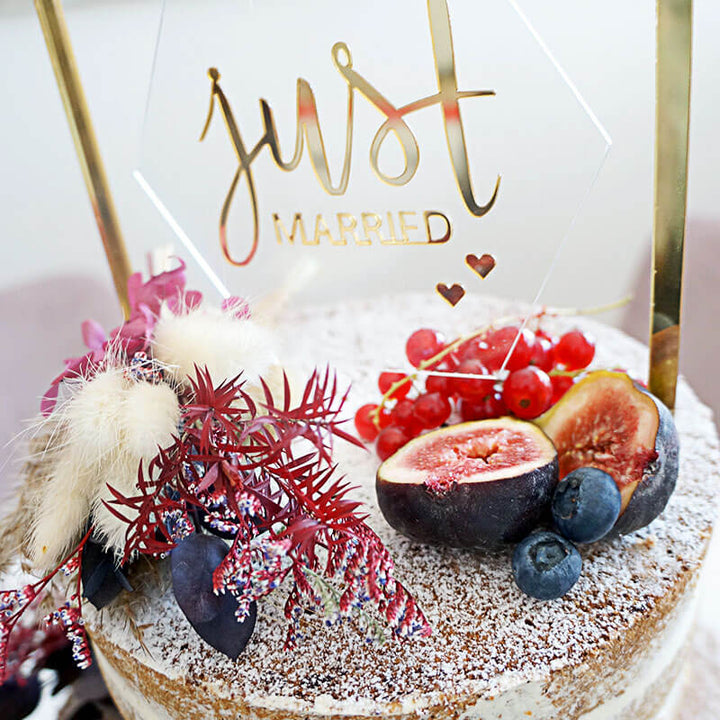 Boho Wedding Vanilj-hallon 2 vån - inkl. Cake topper m.m.