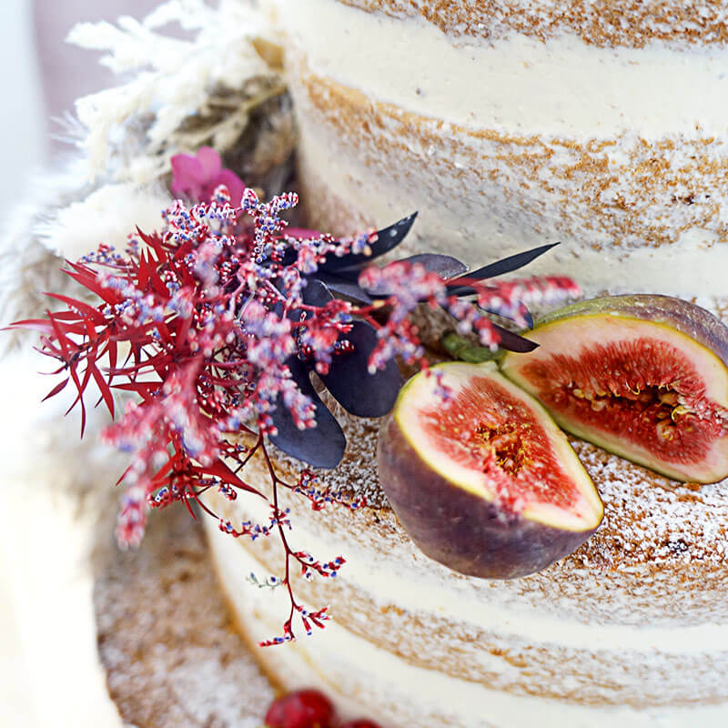Boho Wedding Vanilj-hallon 2 vån - inkl. Cake topper m.m.