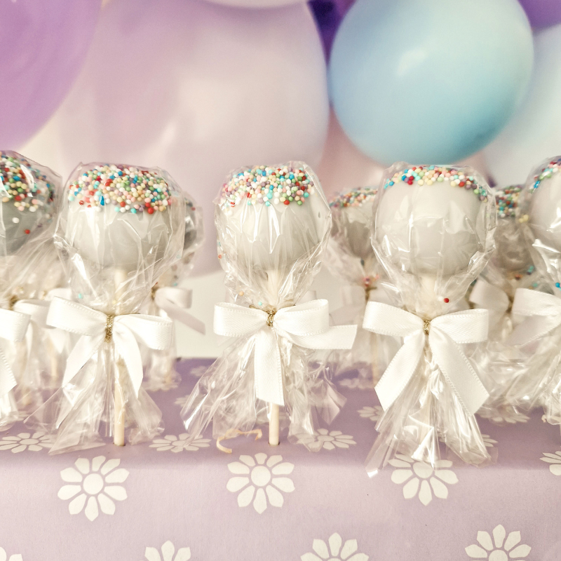 SURPRISE Gender Reveal Cake-Pops "It's a Girl" (12 st)