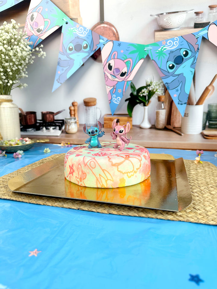 Angel & Stitch® på tropisk deluxe-tårta