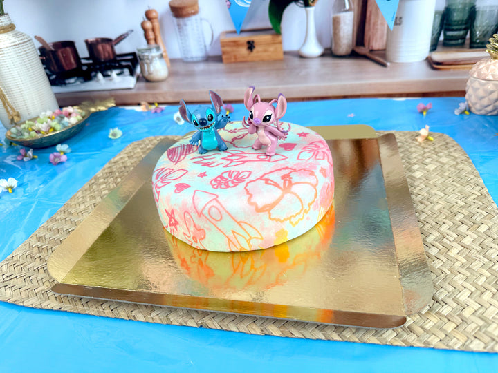 Angel & Stitch® på tropisk deluxe-tårta