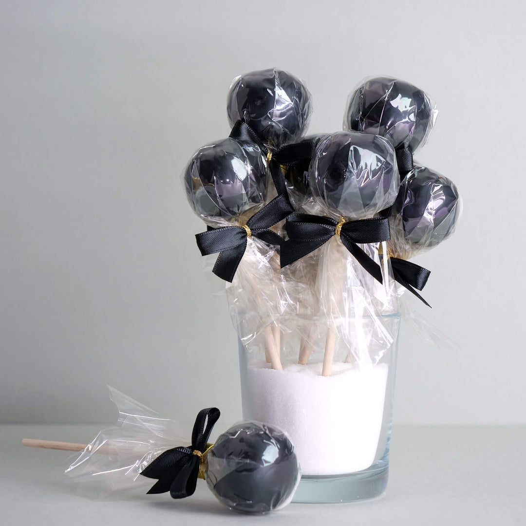 Enfärgade färgglada Cake Pops (12 stycken)