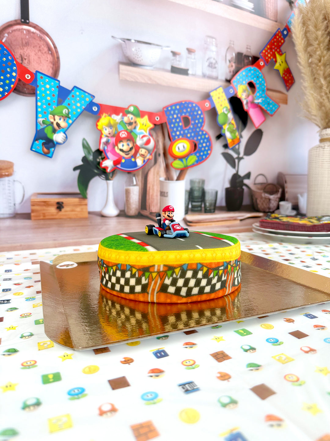Mario Kart® på racerbanetårta