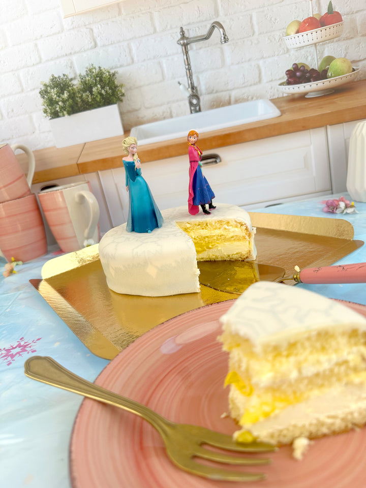 Elsa® och Anna® på istårta