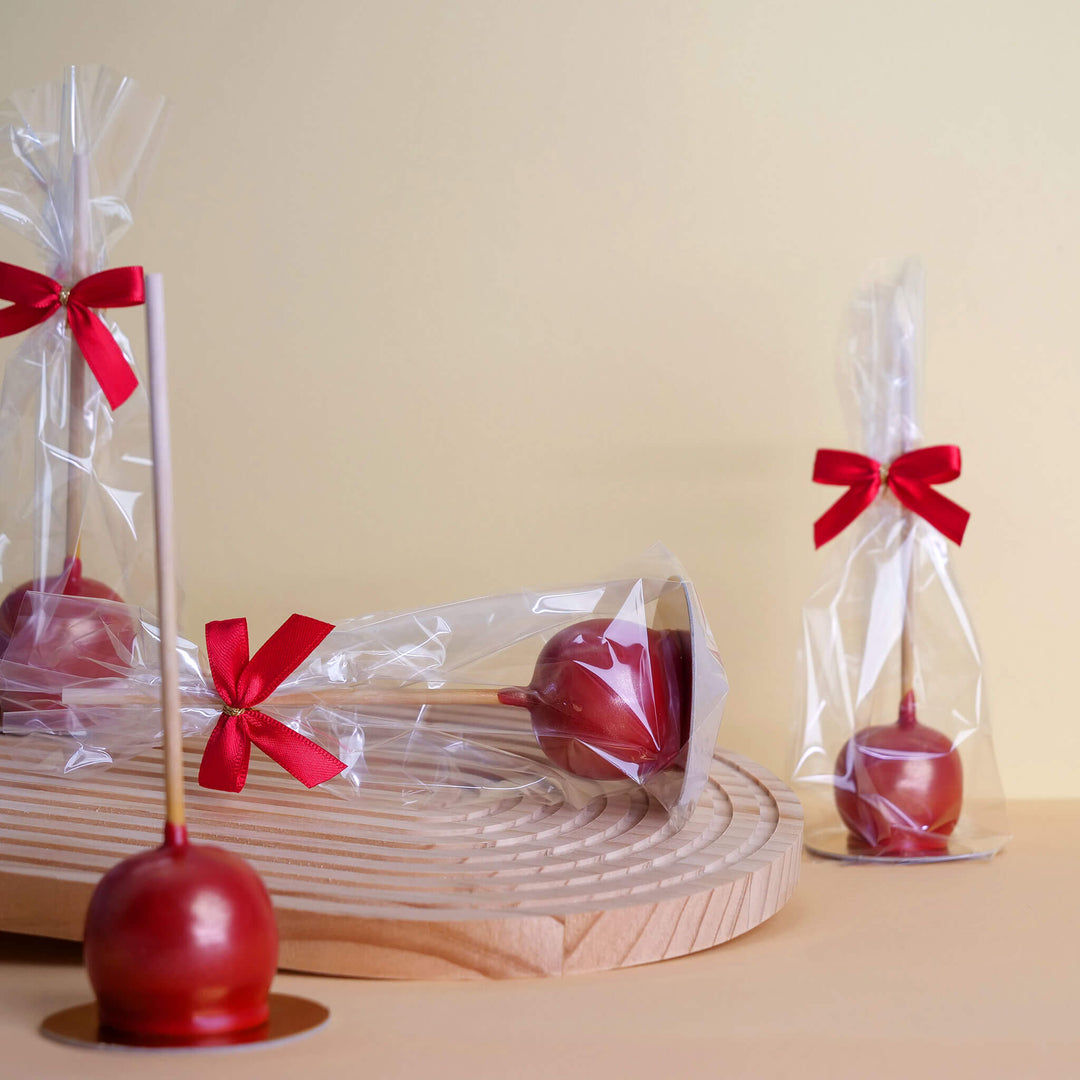 Alla hjärtans dag Deluxe Cake-Pops - röda (10 stycken)
