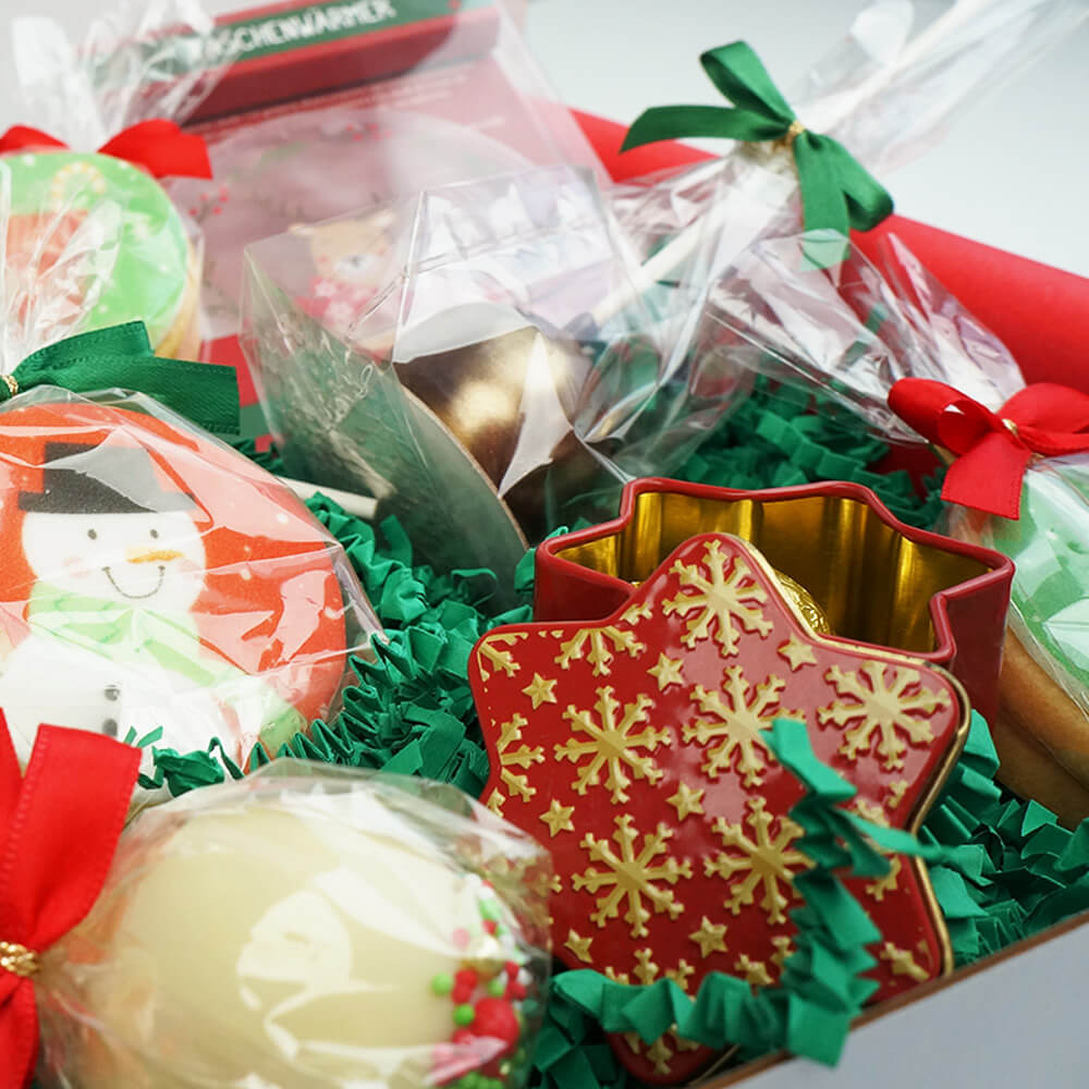 Presentbox med julbakverk