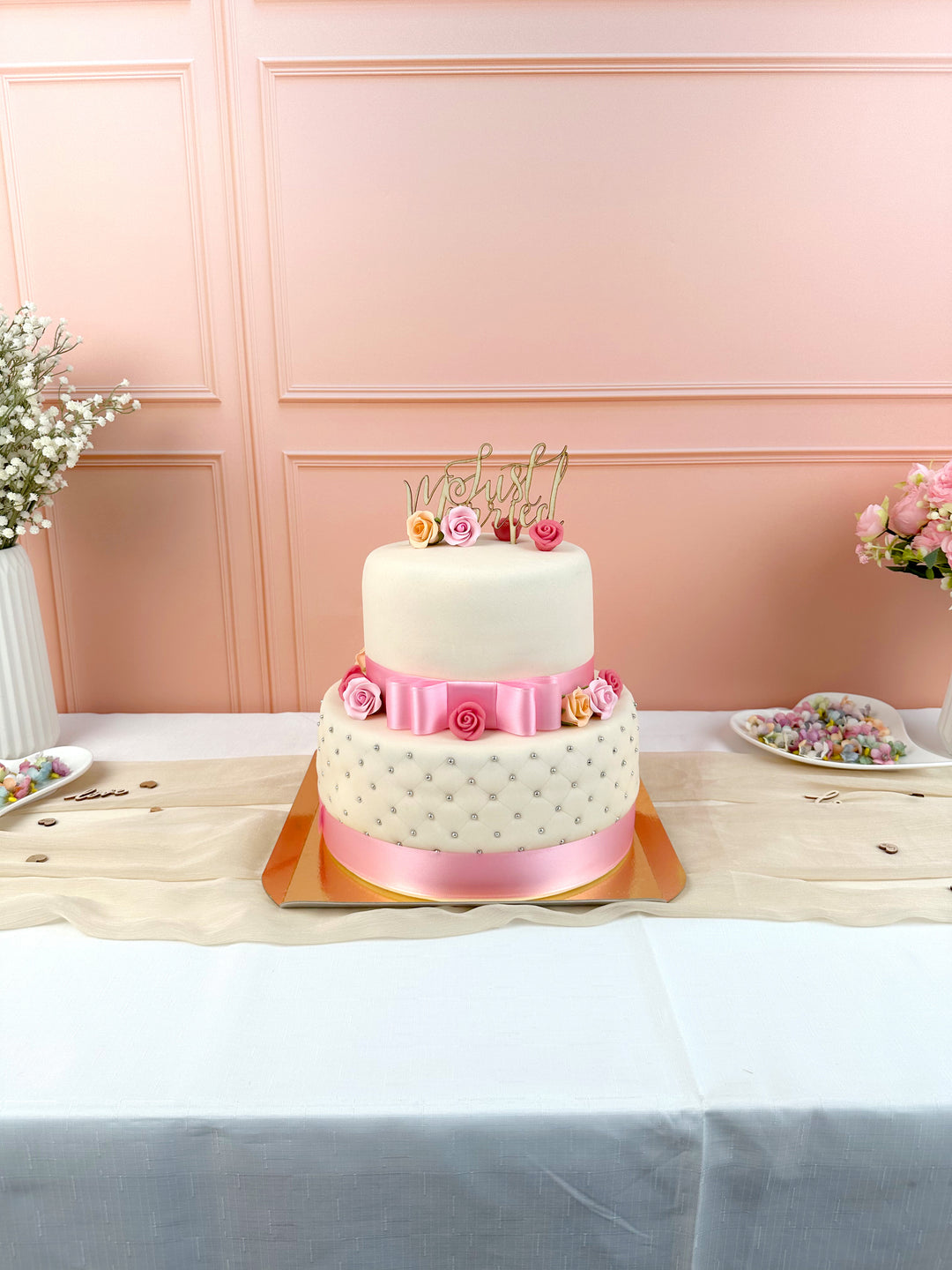 White Wedding Bröllopstårta