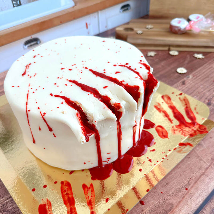 Limited Edition: blutige Halloween Torte