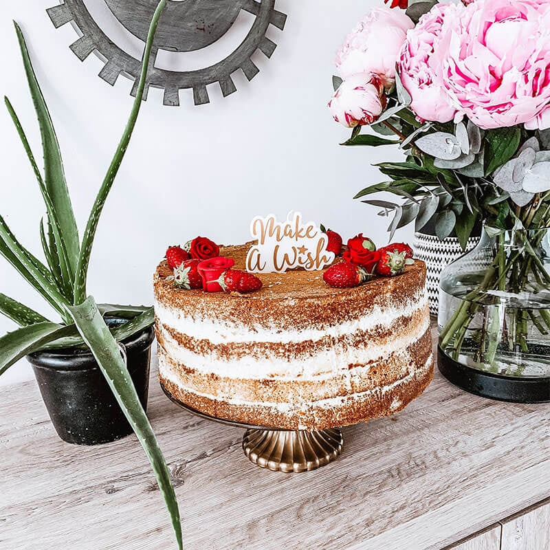 Naked Cake Stor