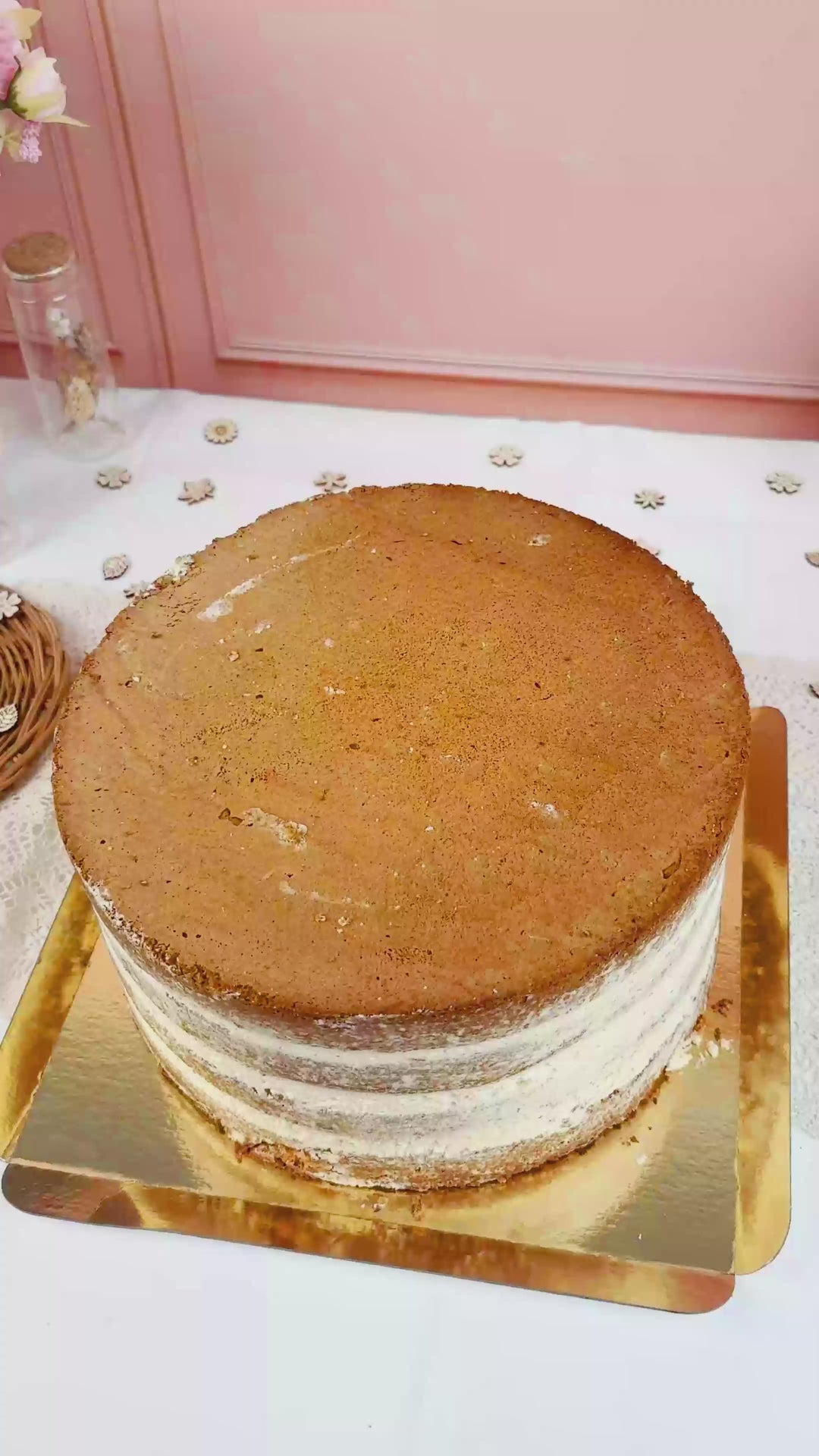 Naked cake vanilj bröllopstårta
