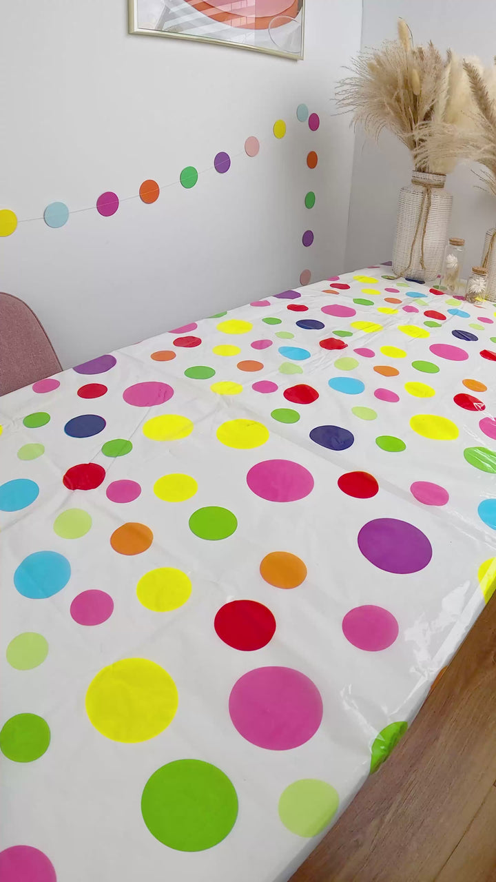 Paw Patrol® på tvåvånings rosa hundtass-tårta